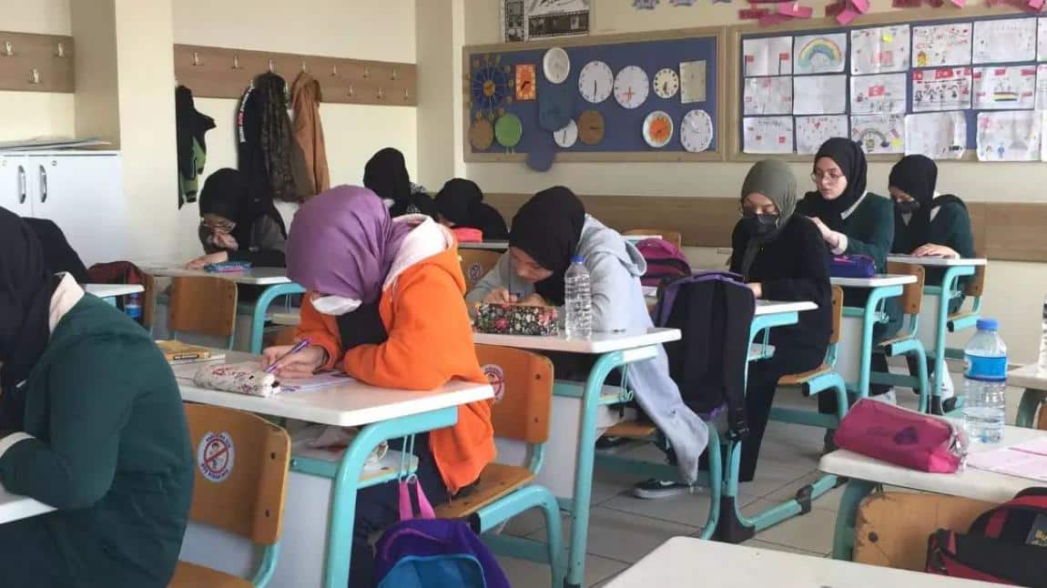8. Sınıf Öğrencilerimize Yönelik Mayıs Ayında Deneme Sınavı Yapıldı